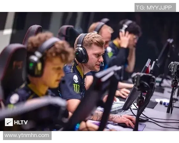 EDG战队在CSGO中的灵活战术解析与实战应用探讨